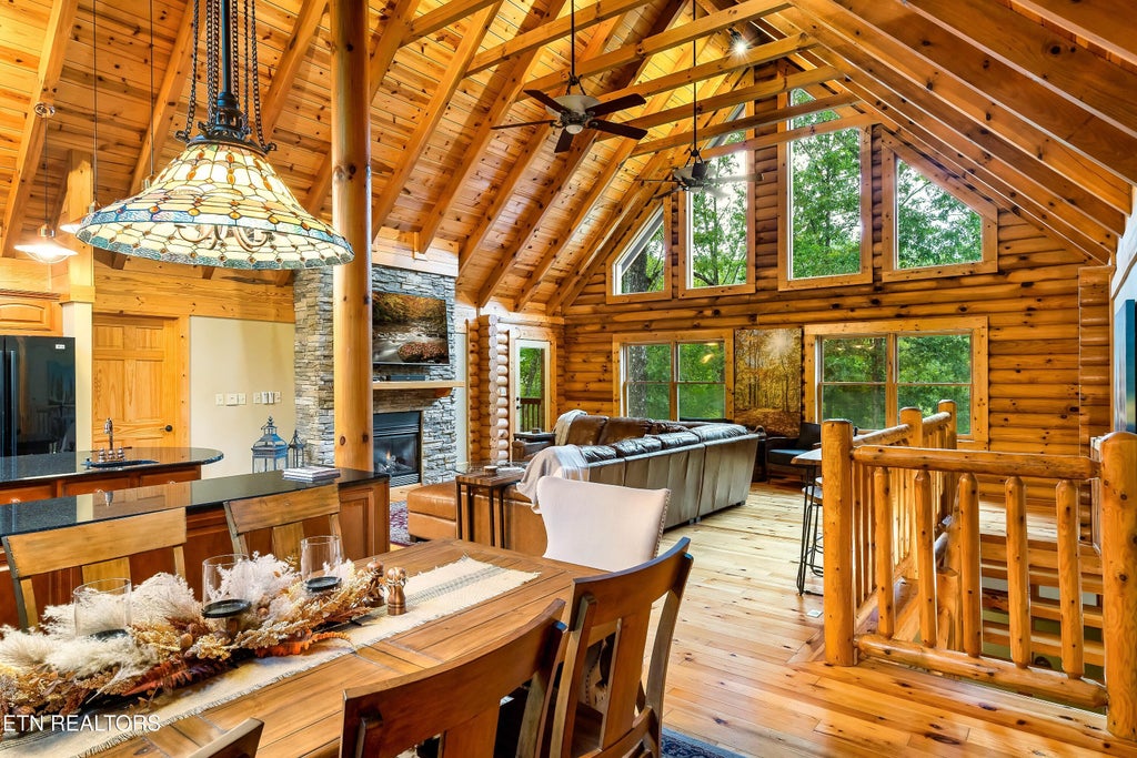 Photo of 4410 Whetstone Rd, Sevierville, TN 37862 (MLS # 1356482)