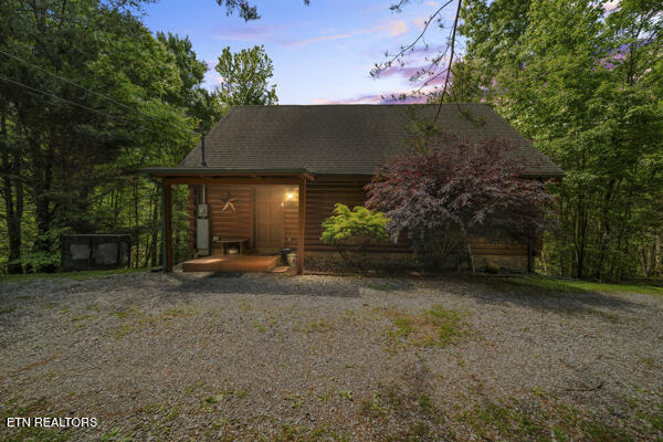 4196 Mountain Rest Way