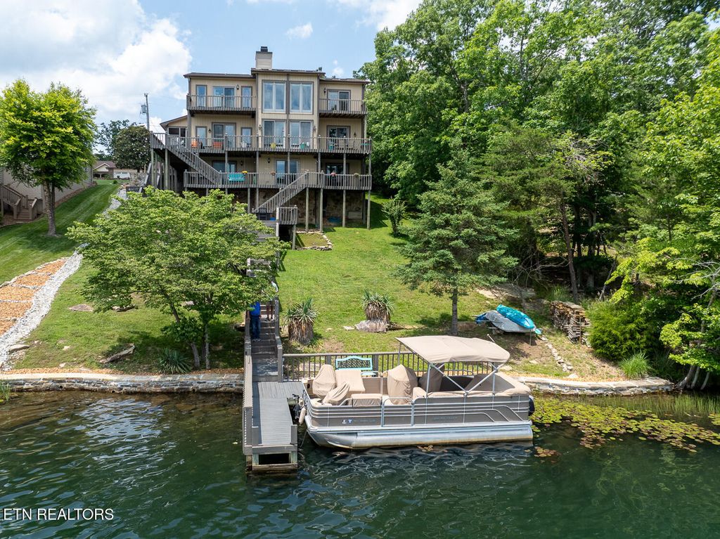 Photo of 20 Brixton Lane, Crossville, TN 38558 (MLS # 1295153)