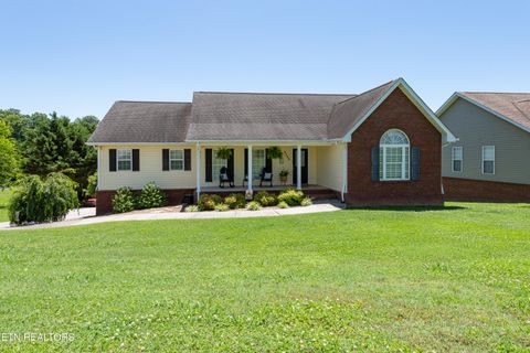 Single Family Residence in Maryville TN 4142 Pea Ridge Rd.jpg