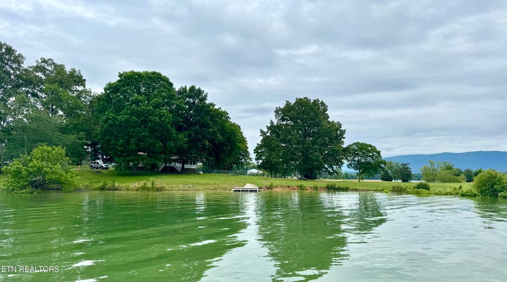 Photo of 1274 Cedar Hills Rd, Dandridge, TN 37725 (MLS # 1297073)