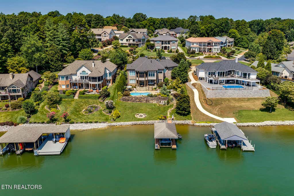 Photo of 313 Kiyuga Way, Loudon, TN 37774 (MLS # 1351133)