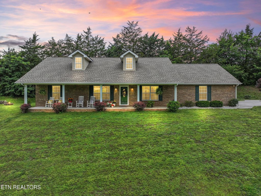 Photo of 639 Gateway Lane, Seymour, TN 37865 (MLS # 1302917)