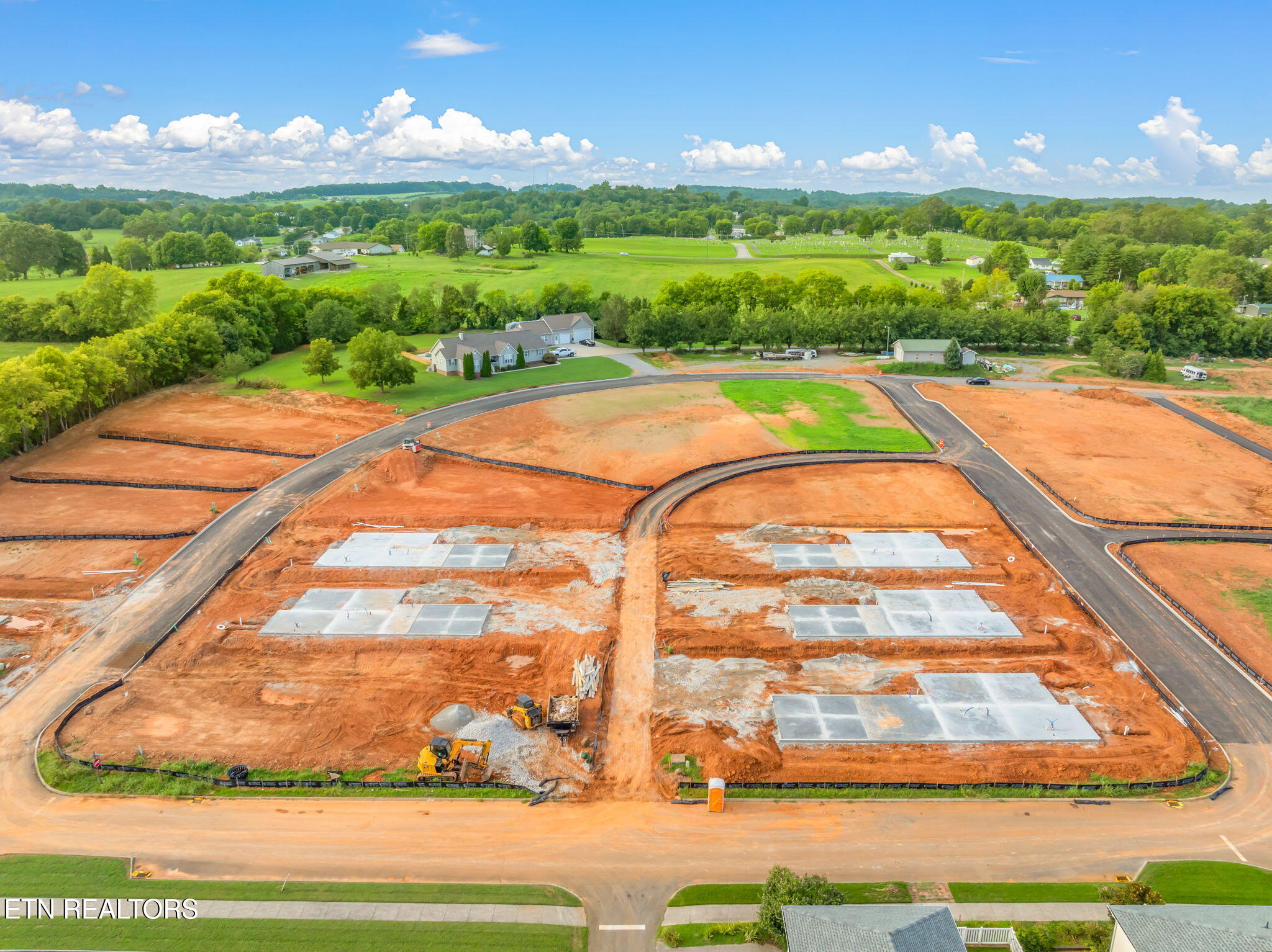 924 Stratford Avenue