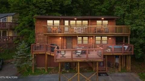 1516 Zurich Rd Gatlinburg TN 37738