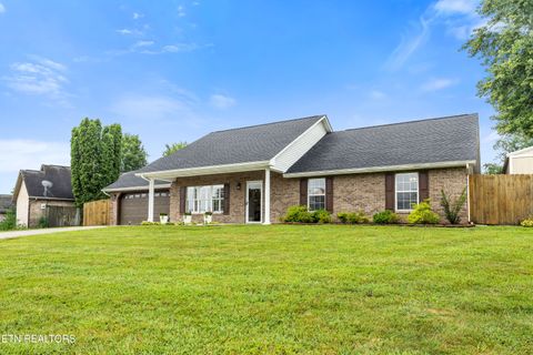 Tiny photo for 1227 Edinburgh Drive, Maryville, TN 37803 (MLS # 1349030)