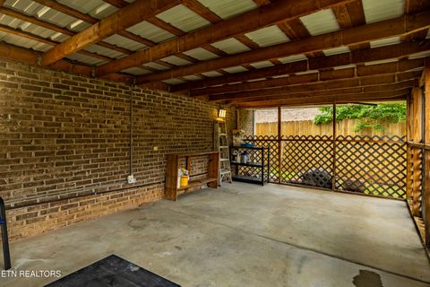 Tiny photo for 1227 Edinburgh Drive, Maryville, TN 37803 (MLS # 1349030)