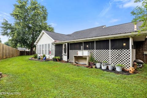 Tiny photo for 1227 Edinburgh Drive, Maryville, TN 37803 (MLS # 1349030)