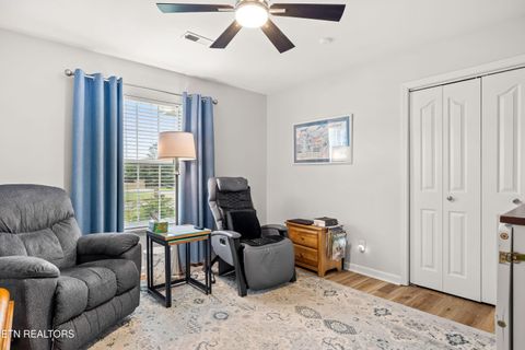 Tiny photo for 1227 Edinburgh Drive, Maryville, TN 37803 (MLS # 1349030)
