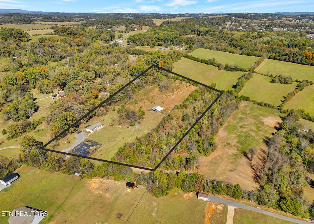 Photo of 4736 Salem Rd, Greenback, TN 37742 (MLS # 1320133)