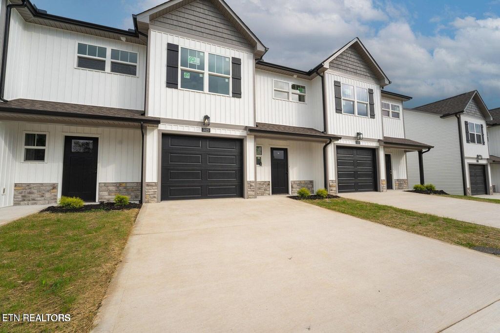 Photo of 3541 Maggie Lynn Way #14, Knoxville, TN 37921 (MLS # 1324061)