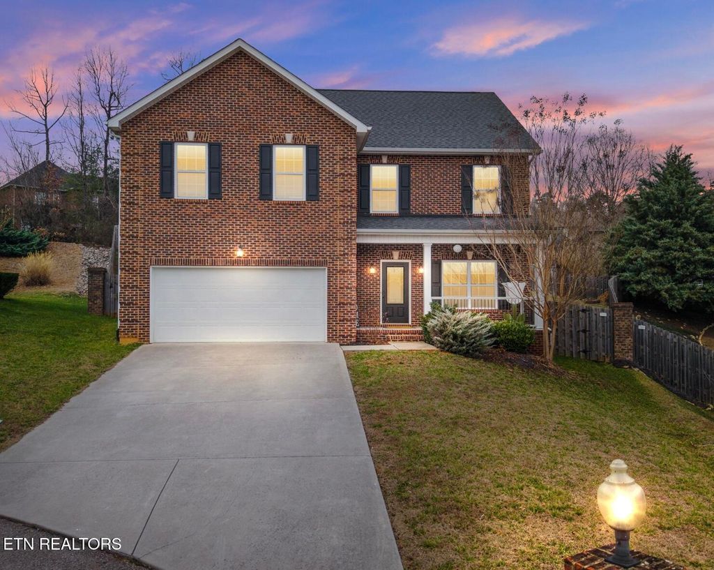 Photo of 2909 Cambridge Shores Lane, Knoxville, TN 37938 (MLS # 1331137)