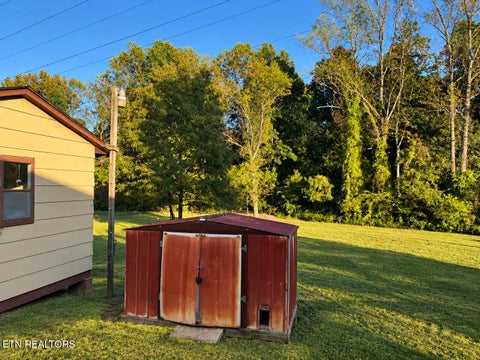Tiny photo for 6512 E Garwood Circle, Knoxville, TN 37918 (MLS # 1358347)