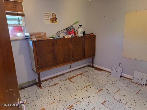 Tiny photo for 6512 E Garwood Circle, Knoxville, TN 37918 (MLS # 1358347)