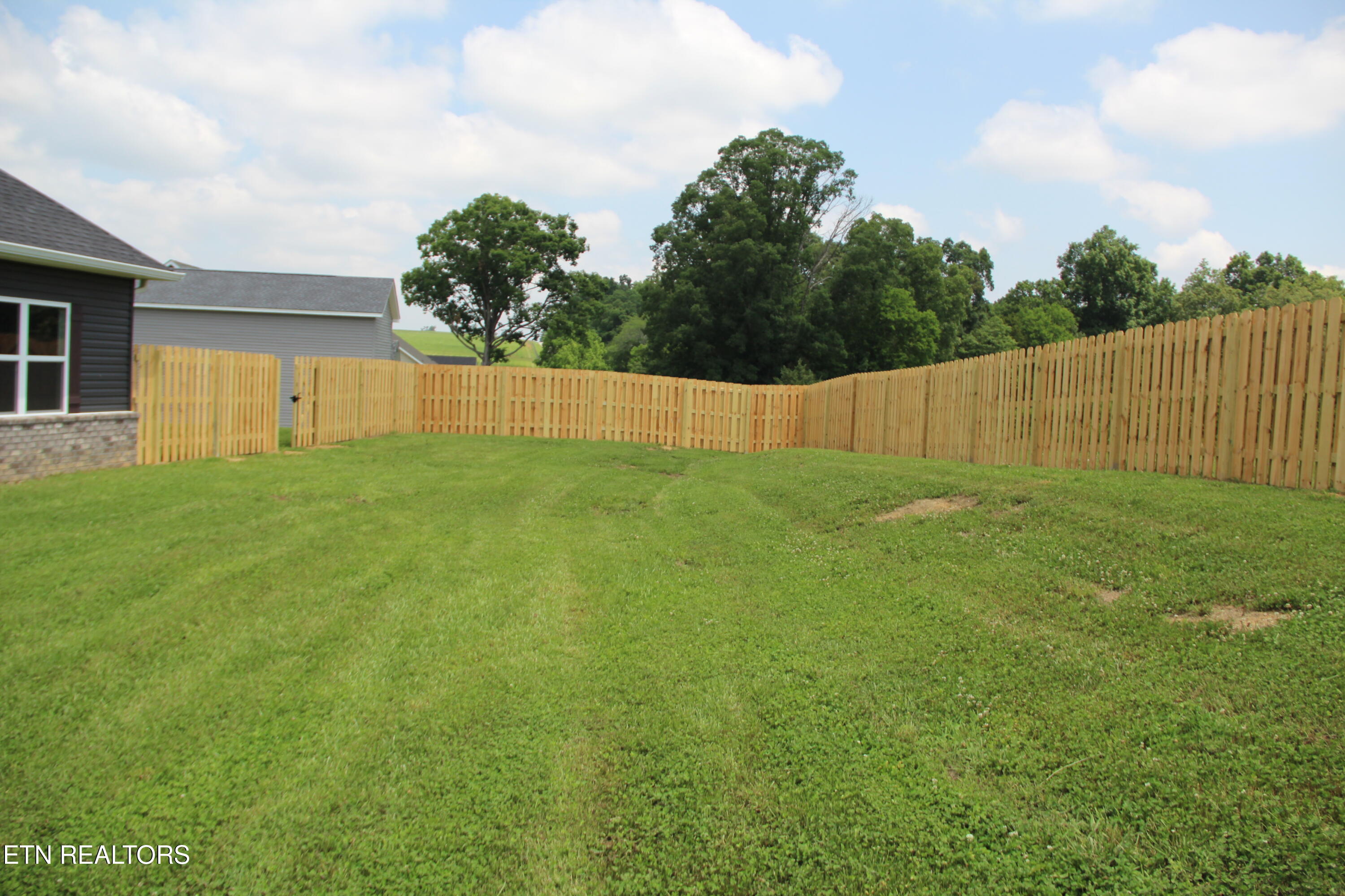 240 Lakeside Meadows Circle