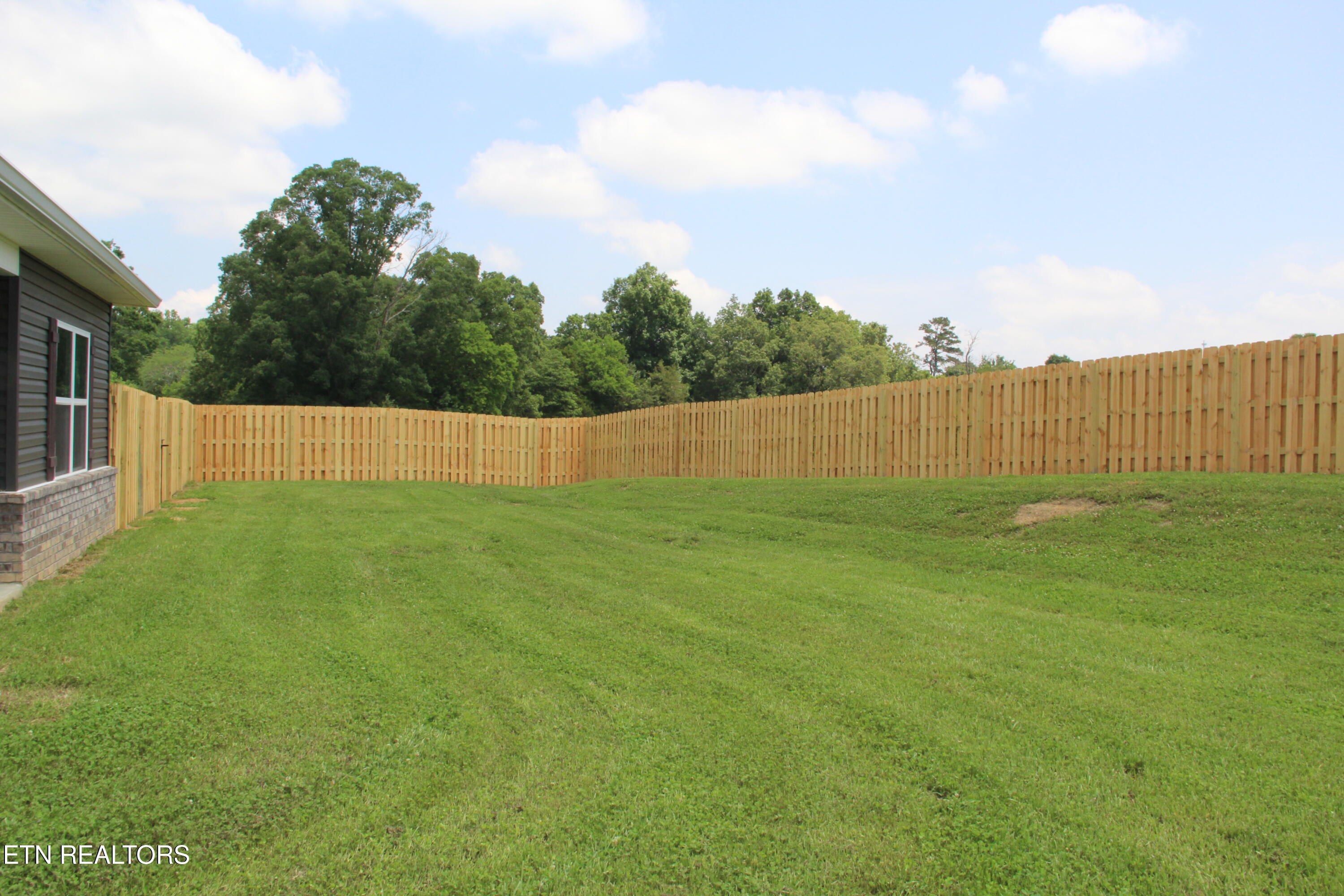 240 Lakeside Meadows Circle