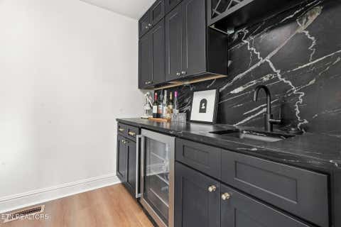 Tiny photo for 2704 Lakewood Lane, Knoxville, TN 37921 (MLS # 1351147)