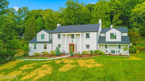 Photo of 2704 Lakewood Lane, Knoxville, TN 37921 (MLS # 1351147)