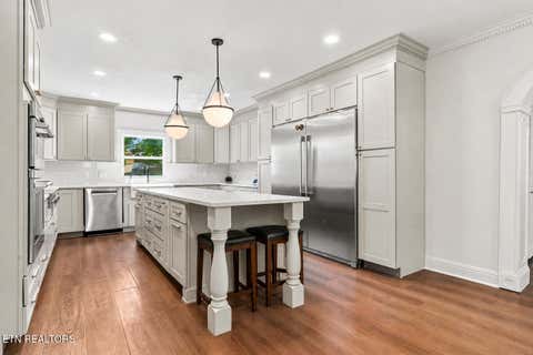 Tiny photo for 2704 Lakewood Lane, Knoxville, TN 37921 (MLS # 1351147)