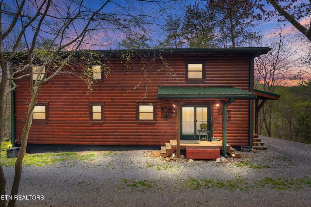 Photo of 1917 Lee Proffitt Way, Sevierville, TN 37876 (MLS # 1334785)