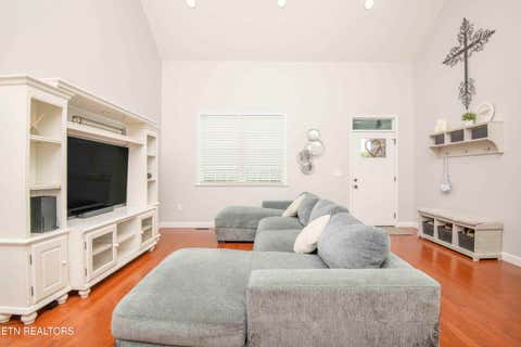 Tiny photo for 524 Westbury Drive, Clinton, TN 37716 (MLS # 1342919)
