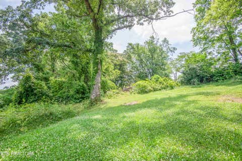 Tiny photo for 524 Westbury Drive, Clinton, TN 37716 (MLS # 1342919)