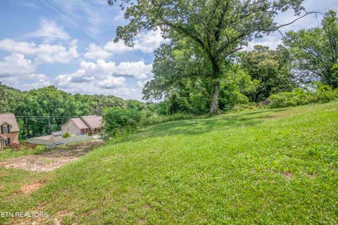 Tiny photo for 524 Westbury Drive, Clinton, TN 37716 (MLS # 1342919)