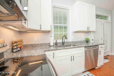 Tiny photo for 524 Westbury Drive, Clinton, TN 37716 (MLS # 1342919)