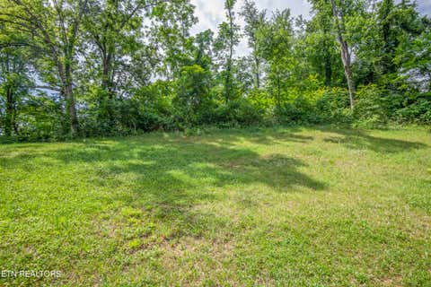 Tiny photo for 524 Westbury Drive, Clinton, TN 37716 (MLS # 1342919)