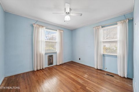 Tiny photo for 5716 Sanford Rd, Knoxville, TN 37912 (MLS # 1323856)