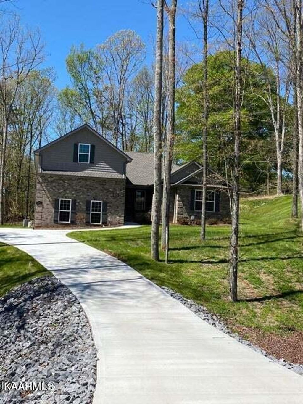 Photo of 3114 Sagegrass Drive, Louisville, TN 37777 (MLS # 1225363)