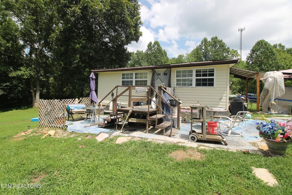 Photo of 156 Lewis Landrum Rd, Lancing, TN 37770 (MLS # 1311651)