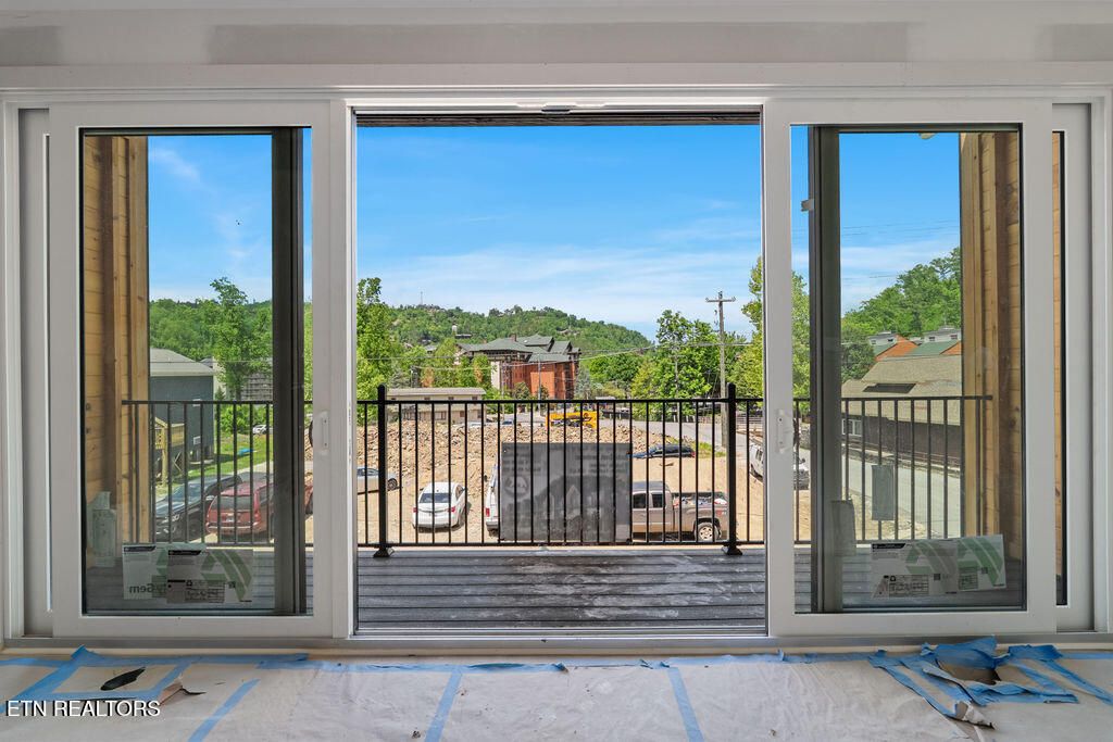 Photo of 215 Circle Drive Dr #7, Gatlinburg, TN 37738 (MLS # 1339561)