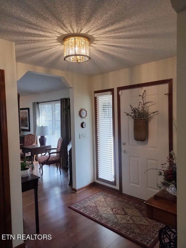 111 Lynhurst Drive