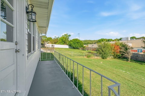 Tiny photo for 418 Highland Drive, Clinton, TN 37716 (MLS # 1359985)