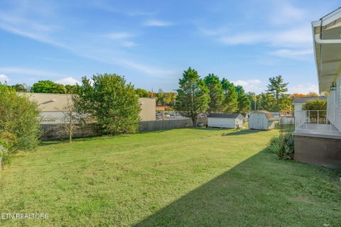 Tiny photo for 418 Highland Drive, Clinton, TN 37716 (MLS # 1359985)