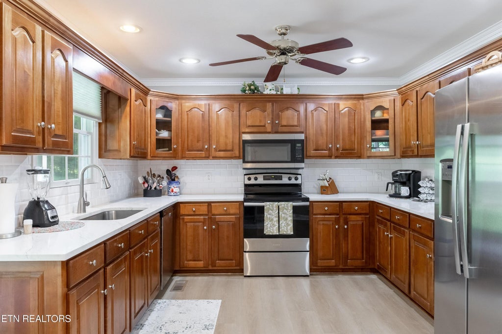 Photo of 304 Fairway Drive, Athens, TN 37303 (MLS # 1353924)