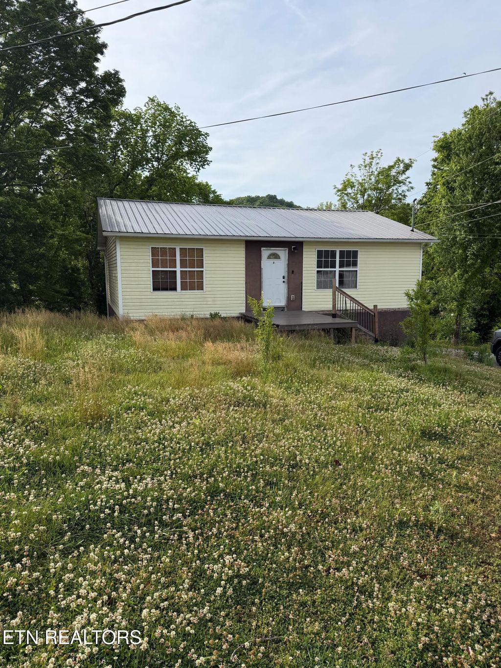 Photo of 955 Jersey Drive, Sevierville, TN 37862 (MLS # 1339705)