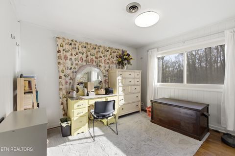 Tiny photo for 402 Bluff Rd, Kingston, TN 37763 (MLS # 1333998)