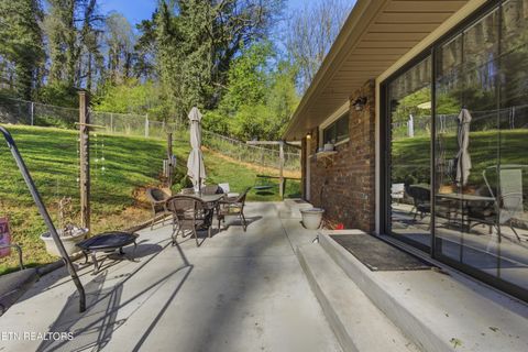 Tiny photo for 402 Bluff Rd, Kingston, TN 37763 (MLS # 1333998)