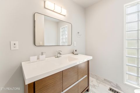 Tiny photo for 1313 Cherokee Blvd, Knoxville, TN 37919 (MLS # 1336405)