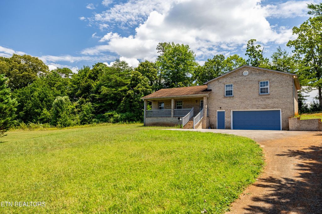 Photo of 2521 W Old Topside Rd, Louisville, TN 37777 (MLS # 1306465)