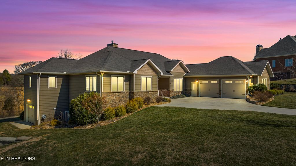 Photo of 191 Thunder Ridge Drive, Vonore, TN 37885 (MLS # 1291279)