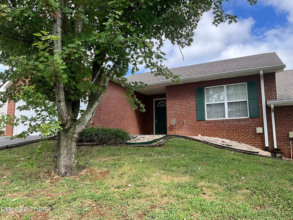 Photo of 5237 Sinclair Drive, Knoxville, TN 37914 (MLS # 1356765)