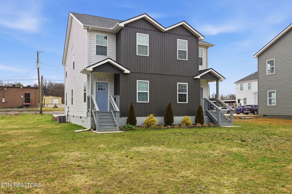 Photo of 3129 Linden Ave, Knoxville, TN 37914 (MLS # 1330206)