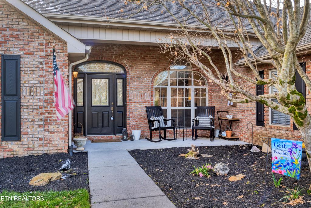 Photo of 2340 Portland Drive, Maryville, TN 37803 (MLS # 1333267)