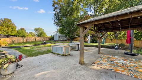 Tiny photo for 8220 Bennington Drive, Knoxville, TN 37909 (MLS # 1318323)