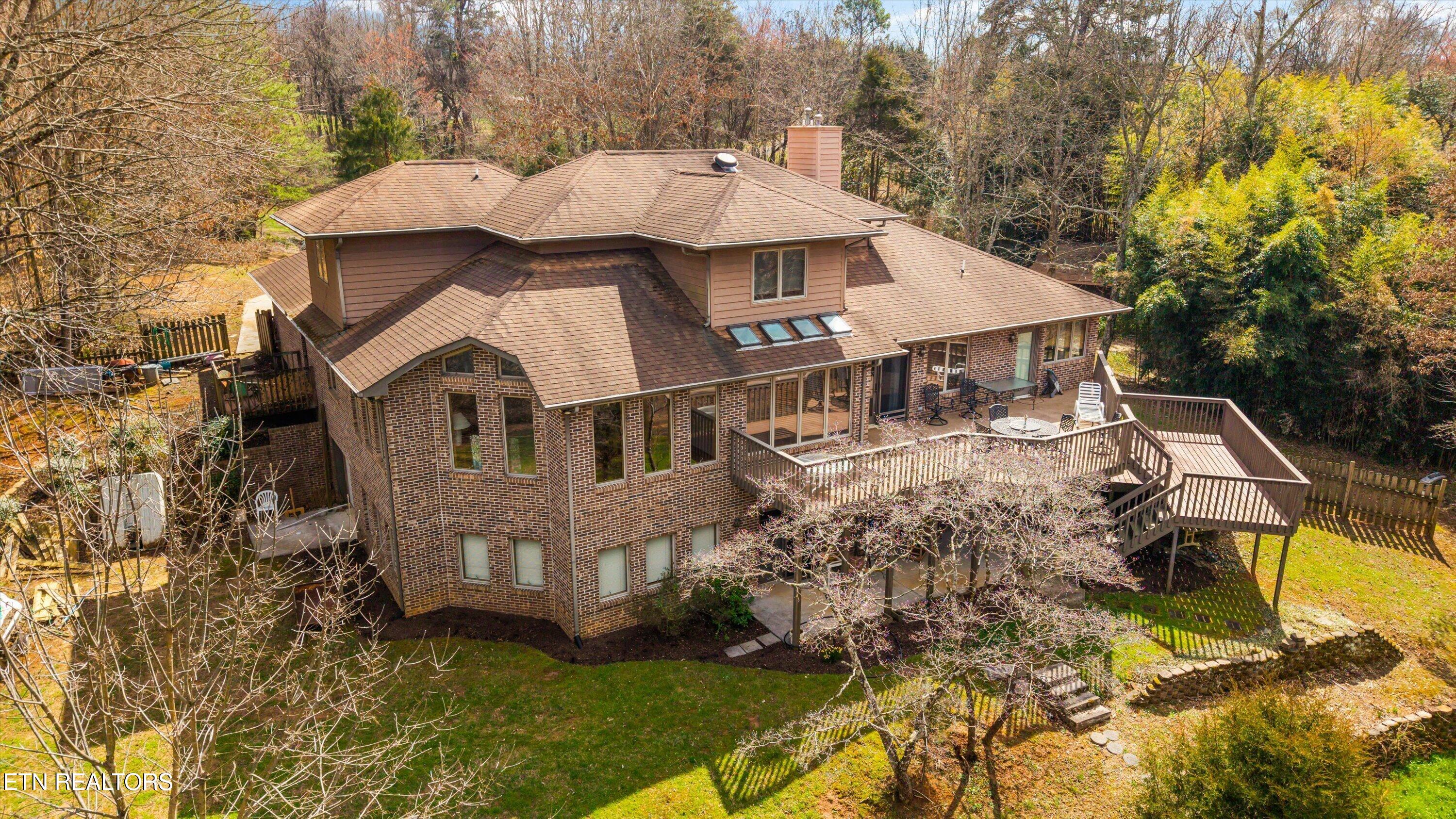 3031 Shadow Brook Drive