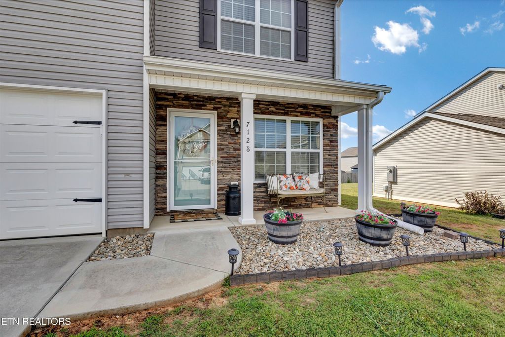 Photo of 7128 Lawgiver Circle, Corryton, TN 37721 (MLS # 1267532)