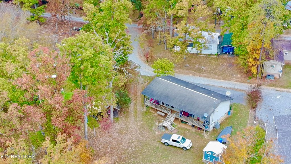 Photo of 115 Bluegill Way, Sevierville, TN 37876 (MLS # 1319848)